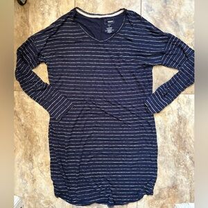 Women’s Sonoma Stretchy And Soft Navy With Stripes V-Neck Night Shirt Size Large
